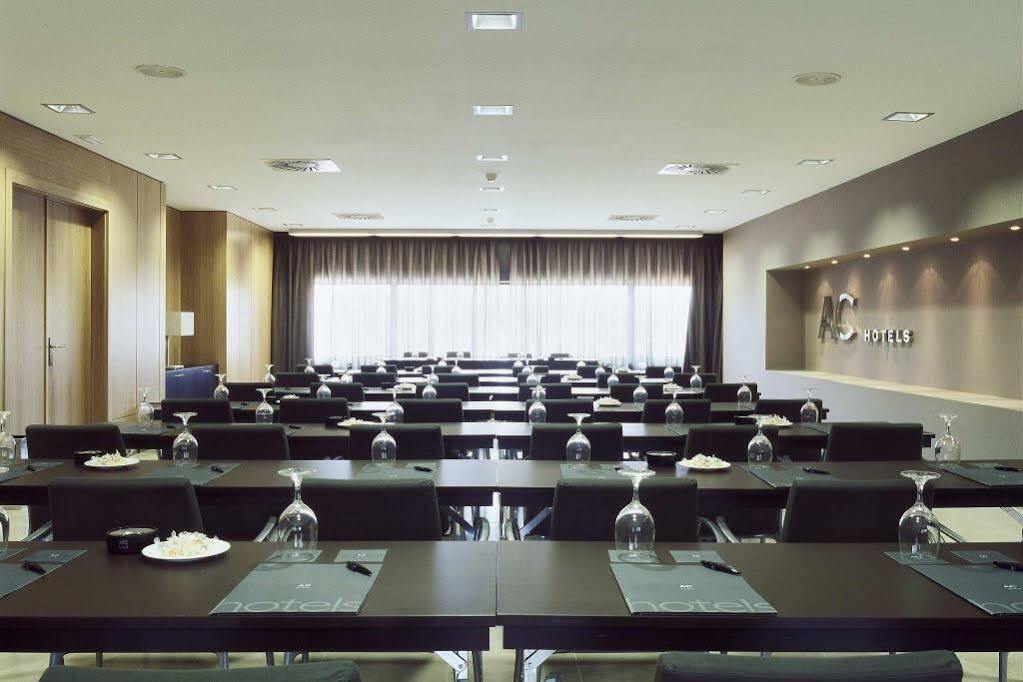 Ac Hotel Gava Mar By Marriott Castelldefels Exterior photo